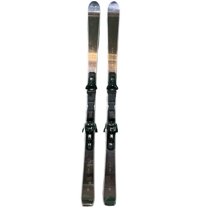Volant Silver + M 11 GW skis, showing bindings and silver design.